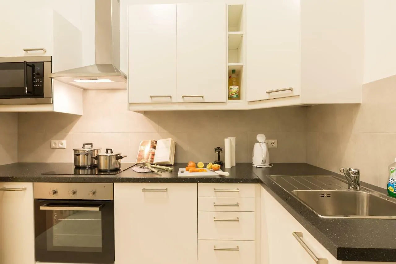 Stunning Apartment Vienna Central Station