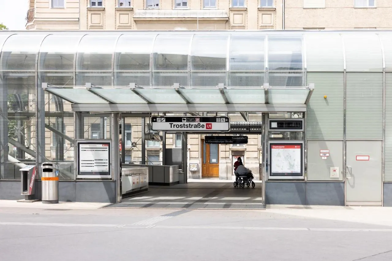 Stunning Apartment Vienna Central Station אוסטריה